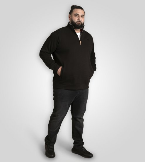 D555 Russel Fleece Sweatshirt with Chest Embroidery Black - Sweaters & hoodies - Sweaters & Hoodies Grote Maten Heren