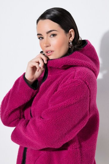 Ulla Popken 823371 Teddyjas met capuchon en doorgestikte zakken Fuchsia - Fleecekleding - 