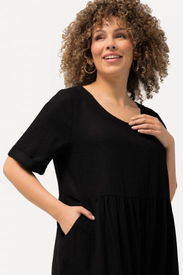 Ulla Popken 829837 Jurk van linnenmix met korte mouwen Zwart - Zomerjurken - Grote maten zomerjurken voor dames