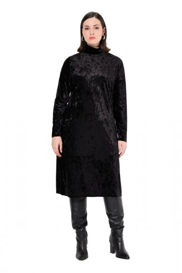 Ulla Popken 834234 Fluwelen jurk met col Zwart - Avondjurken - Grote maten avondkleding
