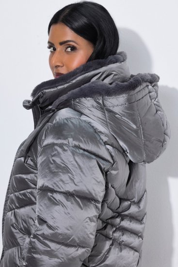 Ulla Popken 844764 HYPRAR gewatteerde jas met metallic glans Antraciet - Jassen - Grote maten dames jassen