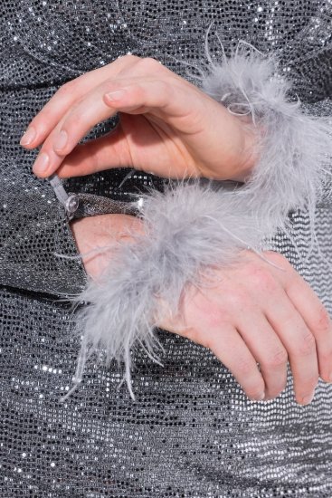 Ulla Popken 845145 Paillettenjurk met V-hals Zilver - Avondjurken - Grote maten avondkleding