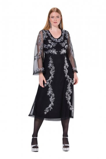 Ulla Popken 845366 Avondjurk met V-hals Zwart - Avondjurken - Grote maten avondkleding