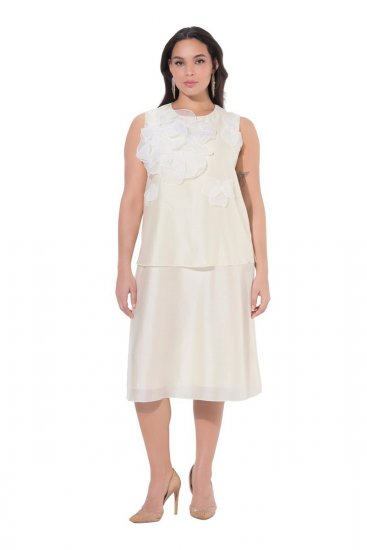 Ulla Popken 847918 Gebloemde chiffon jurk Gebroken wit - Zomerjurken - Grote maten zomerjurken voor dames