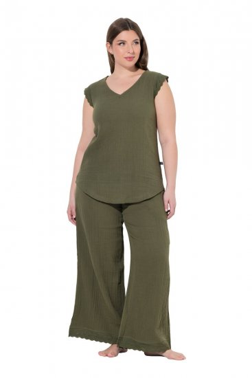 Ulla Popken 848131 Pyjama met kant Olijfgroen - Pyjama's en Loungewear - 