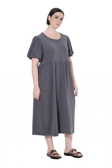 Ulla Popken 848575 Maxi-jurk met korte mouwen en zakken Antraciet - Maxi jurken - Grote maten maxi jurken