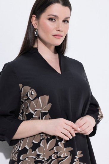 Ulla Popken 849423 Gebloemde jurk met driekwartmouwen Zwart - Maxi jurken - Grote maten maxi jurken