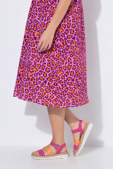 Ulla Popken 850346 Bedrukte jurk met V-hals Roze - Midi jurken - Midi-jurken in grote maten
