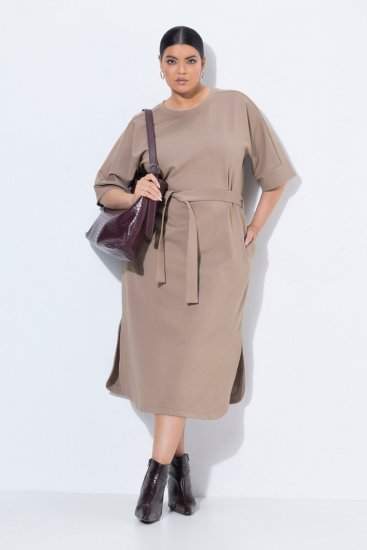 Ulla Popken 852288 Midi-jurk met korte mouwen en strikceintuur Lichtbruin - Midi jurken - Midi-jurken in grote maten