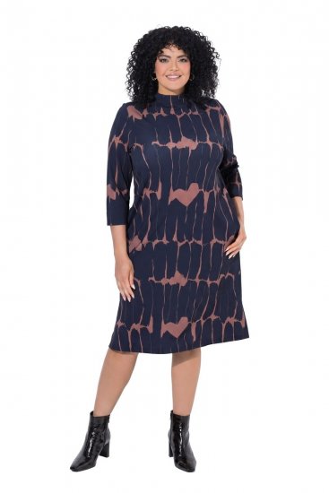 Ulla Popken 853590 Bedrukte jersey jurk met driekwartmouwen Donkerblauw - Kleedjes - Jurken in elke maat