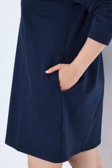 Ulla Popken 853652 Fluwelen jurk met capuchon Donkerblauw - Avondjurken - Grote maten avondkleding