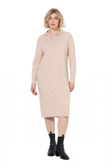 Ulla Popken 853669 Gebreide jurk met lange mouwen en capuchon Beige - Midi jurken - Midi-jurken in grote maten