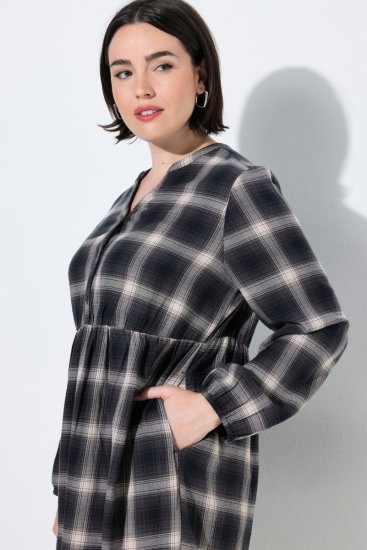 Ulla Popken 853728 Geruite jurk met ruches Zwart - Kleedjes - Jurken in elke maat
