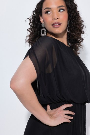Ulla Popken 854031 Chiffon jurk met korte mouwen Zwart - Avondjurken - Grote maten avondkleding
