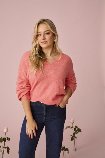 Kaffe Curve Jilanda V-Neck Pullover Red - Truien & knitwear - 