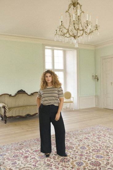 Kaffe Curve Lizzy Gestreepte trui Beige/Zwart - Bedrukte T-shirts voor dames - 