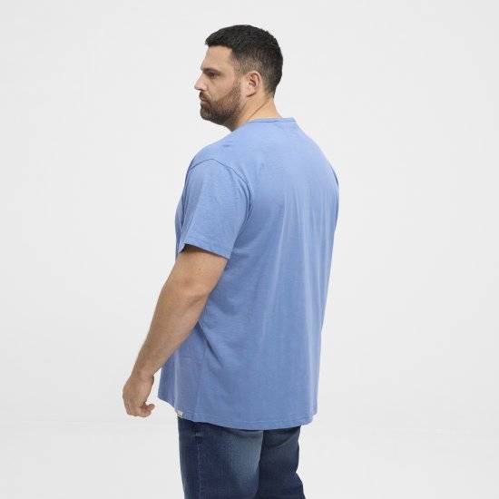 North Latitude Denim Printed Logo T-Shirt Dusty Blue TALL - TALL T-shirts - Extra lange T-shirts voor heren