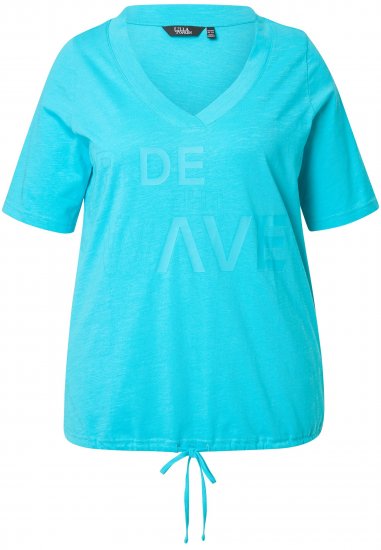 Ulla Popken Ride The Wave Short Sleeve V-Neck Graphic Tee Deep Aqua - Bedrukte T-shirts voor dames - 