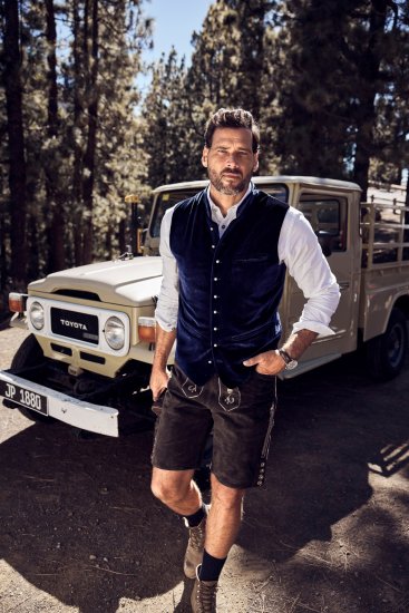 JP1880 Velvet Vest Traditional Blue - Feestkleding - Feestkleding – Vier in stijl en comfort