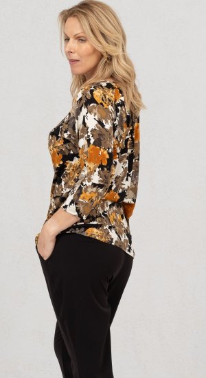 Scandinavian Caramel Flowers Blouse Orange and Brown - Bedrukte T-shirts voor dames -
